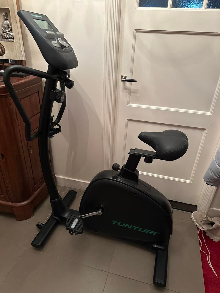 Tunturi F20 hometrainer, Ophalen, Gebruikt, Metaal, Benen