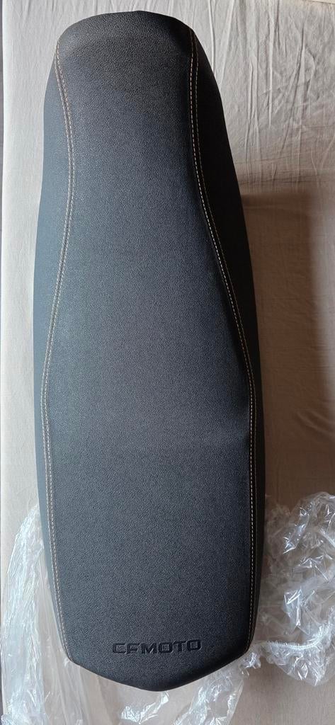 Cf moto 800 MTX zadel nieuw, Motoren, Ophalen of Verzenden, Nieuw