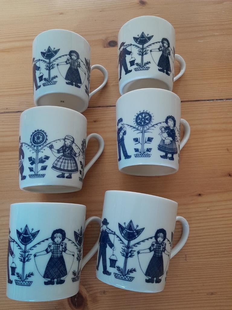 Bavaria 6 kopjes blauw klederdracht spakenburg kinderen, Ophalen of Verzenden
