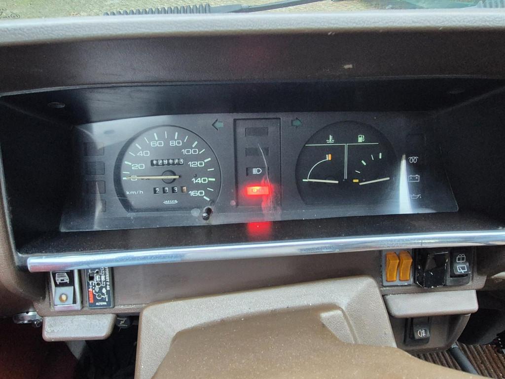 Nissan Vanette 2.0 Diesel, 5 persoons, Auto's, Gebruikt, 1210 kg, Wit, Bedrijf