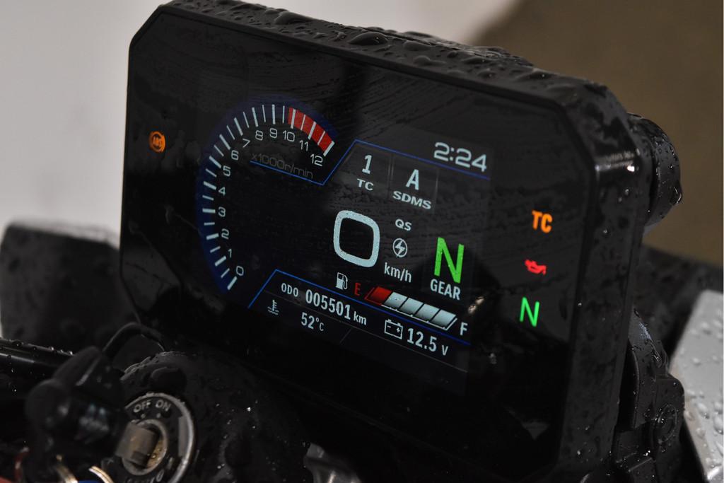 Suzuki GSX-8S (bj 2025) - foto 3