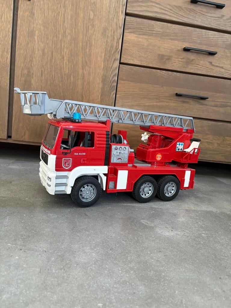 Nette gebruikte brandweerauto met licht en geluid, Ophalen of Verzenden, Gebruikt
