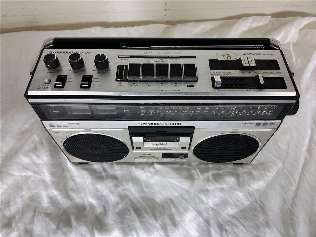 A7318. Aristona 8694 FM Radio cassettespeler, boombox, Ophalen of Verzenden, Overige merken