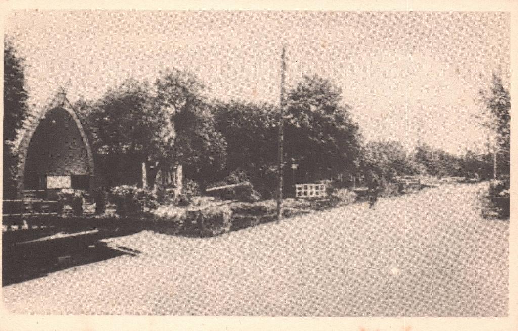 Vinkeveen, Dorpsgezicht  130976, Verzamelen, Ansichtkaarten | Nederland, Ophalen of Verzenden, Ongelopen, Utrecht
