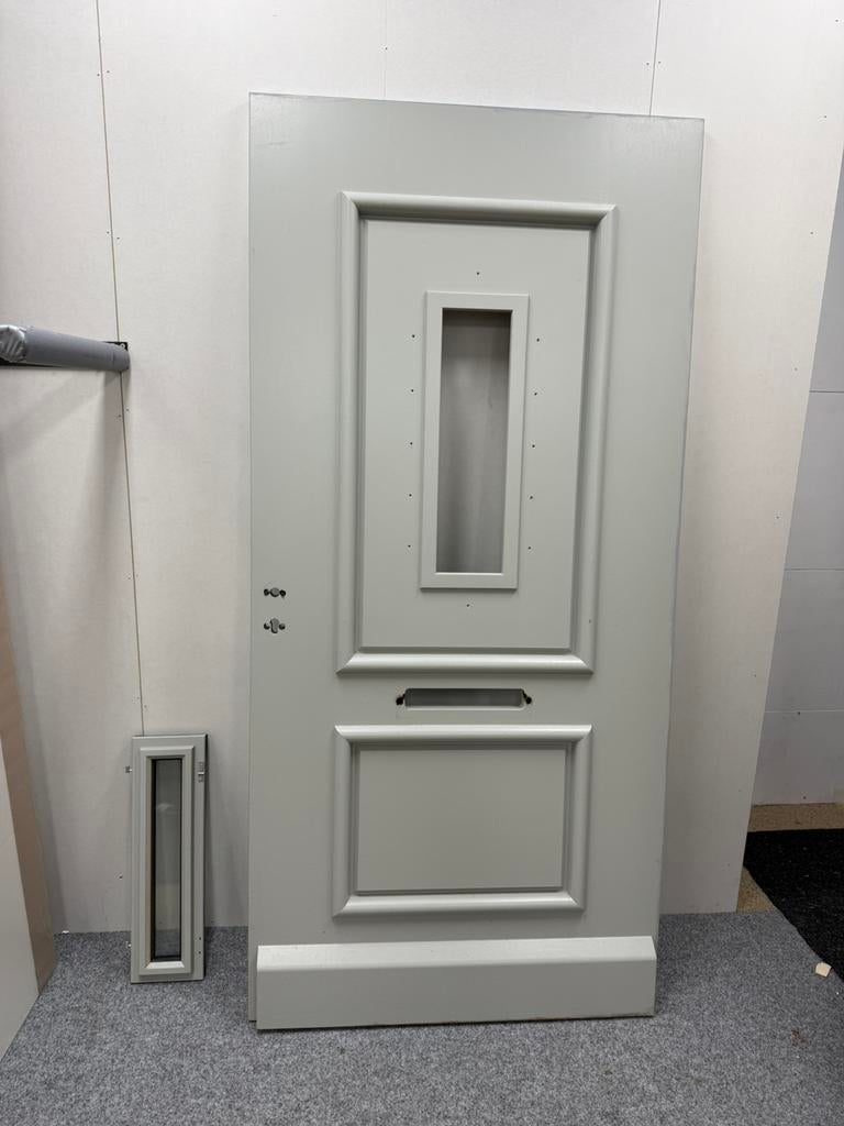 MP216 - Weekamp WK1145 Voordeur 214cm x 102 cm, Ophalen, Buitendeur, 200 tot 215 cm