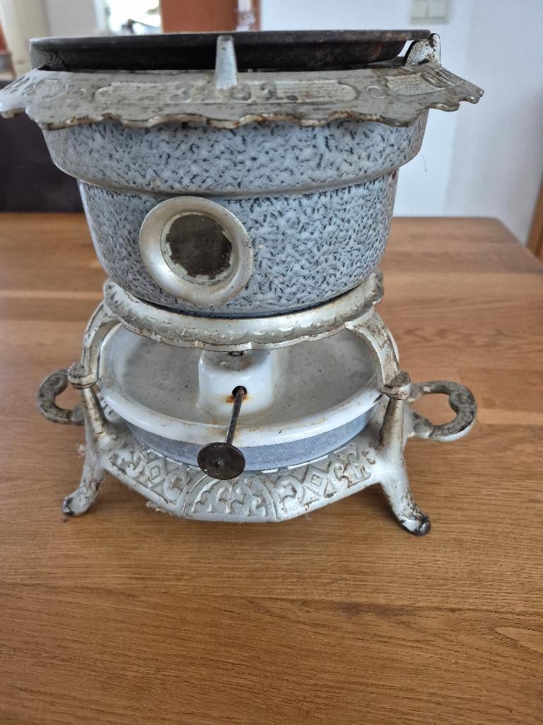 George Haller Petroleumstel Gemaakt plusminus 1920, Antiek en Kunst, Antiek | Emaille, Ophalen of Verzenden