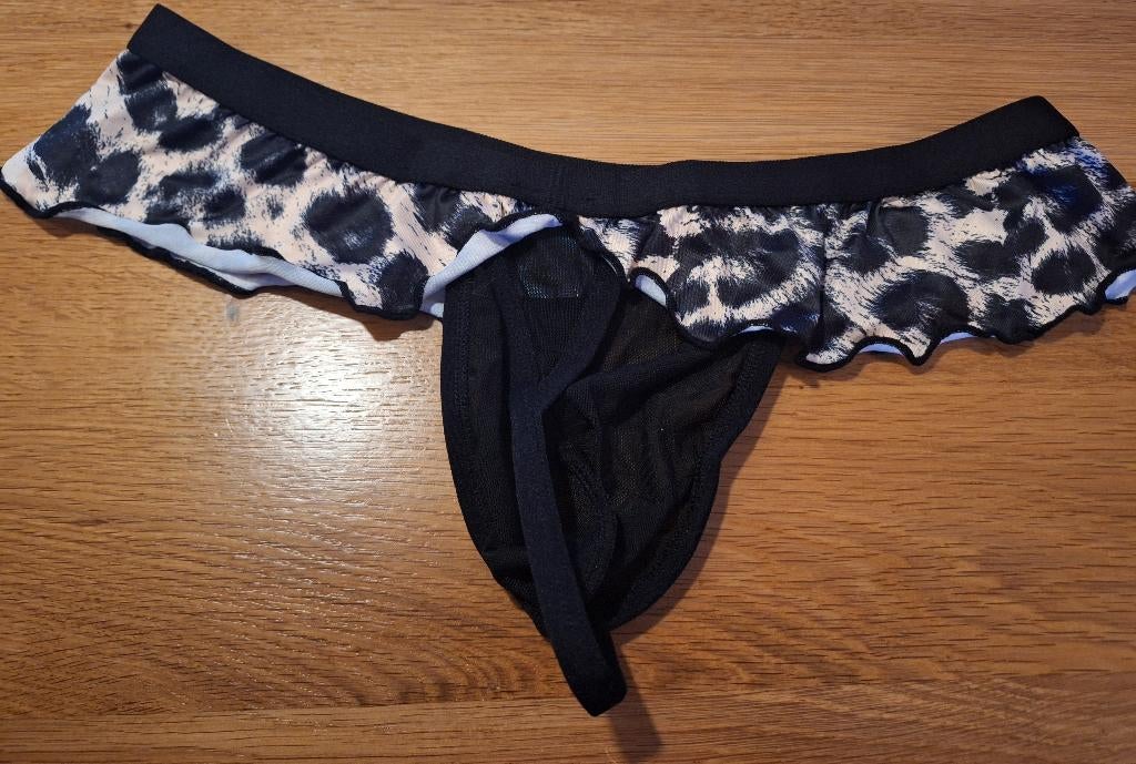 luipaard string maat S, Verzenden, Zwart, Overige typen