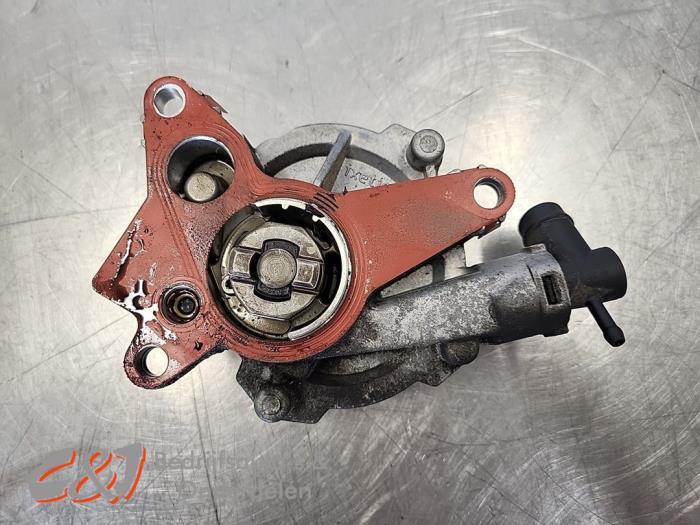 Vacuumpomp (Diesel) van een Opel Vivaro, Auto-onderdelen, Motor en Toebehoren, Gebruikt, -, -, Opel