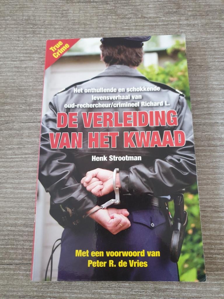 De Verleiding van het Kwaad - Henk Strootman, Ophalen of Verzenden, Gelezen, Henk Strootman