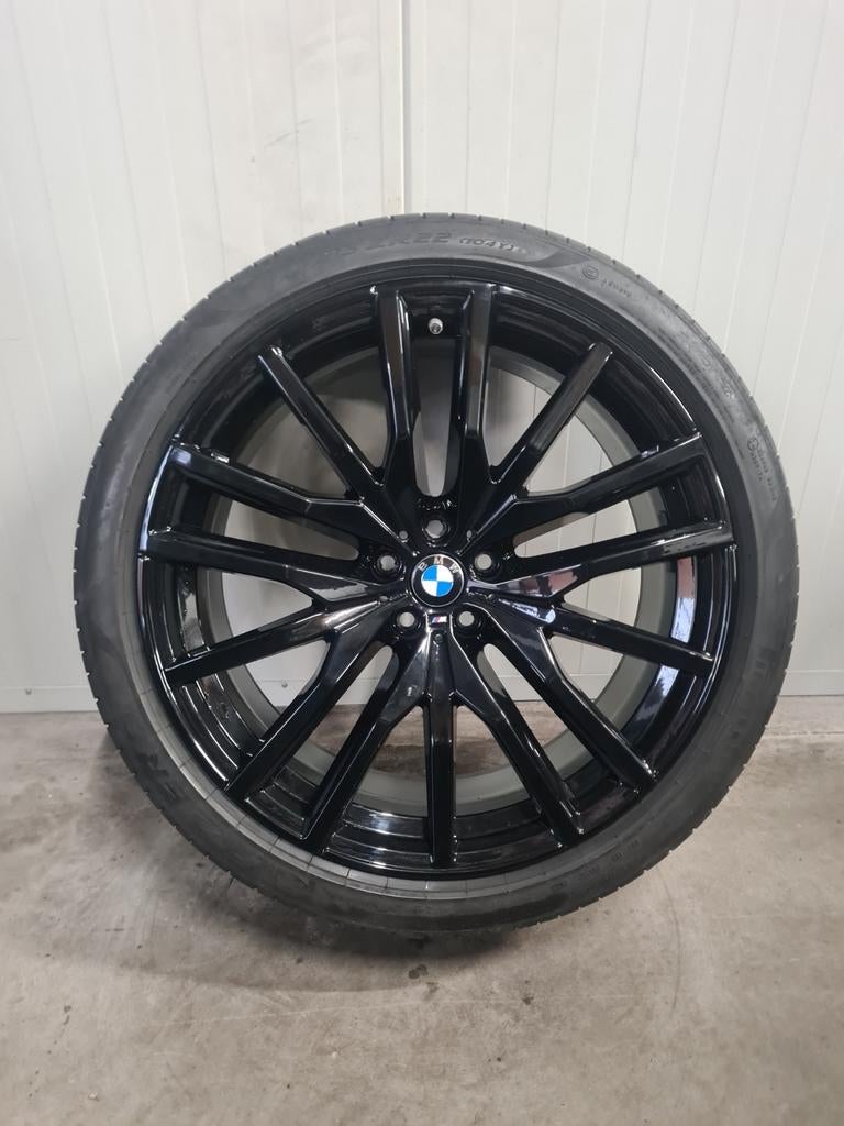 22' BMW X5 G05 X6 G06 Styling 742M Zwart met zomerbanden, Ophalen, 275 mm, Banden en Velgen, Overige maten