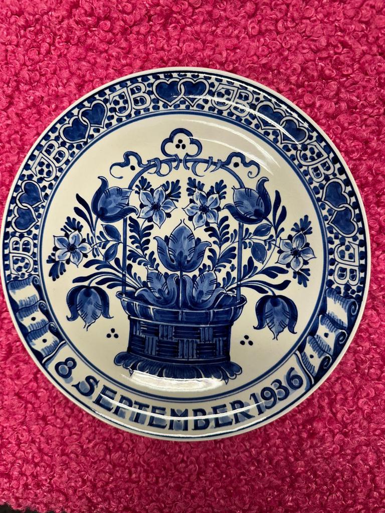 Delftsblauw bord verloving Juliana en Bernard 8 sept. 1936, Ophalen