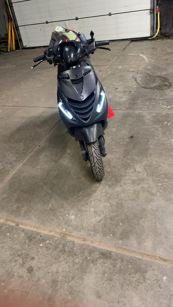 Zip 4T 80cc - JM tuning uitlaat, Ophalen, Gebruikt, Benzine, Overige modellen