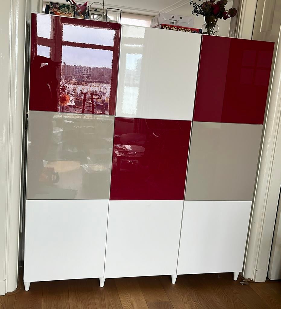 Ikea Besta wandkast en turen en shelves, Ophalen, Zo goed als nieuw