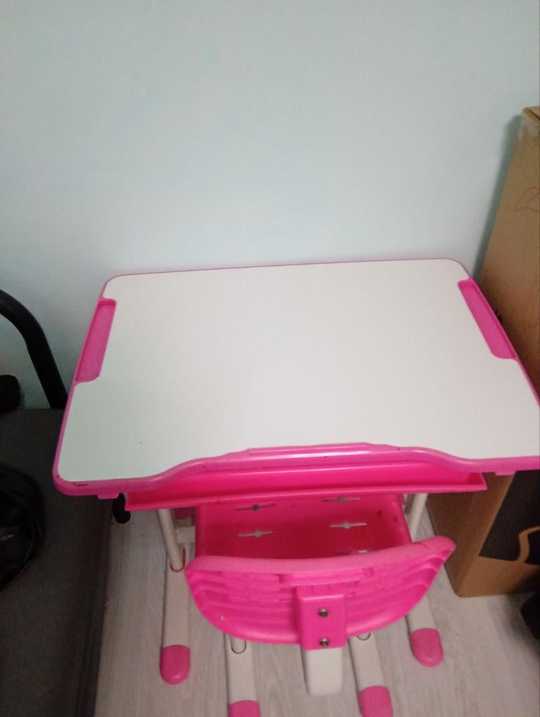 Kinder tekentafel rose, Ophalen, Tafel(s)