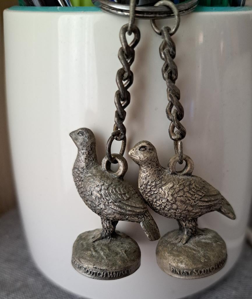 Gilbert The Famous Grouse Finest Scotch Whisky 2 cm x 4 cm., Ophalen, Zo goed als nieuw, Gebruiksvoorwerp