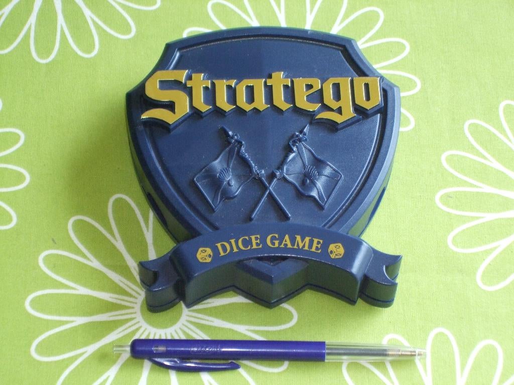 Stratego dobbelspel - dice game, Hobby en Vrije tijd, Gezelschapsspellen | Overige, Een of twee spelers, Ophalen of Verzenden