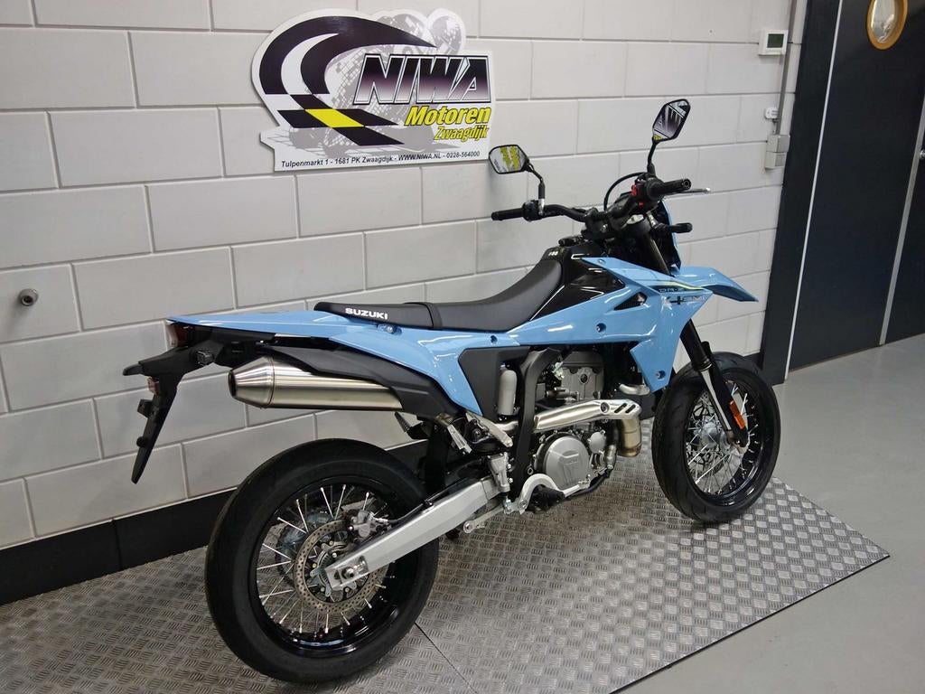 SUZUKI DR-Z 4 SM (bj 2026) - foto 3