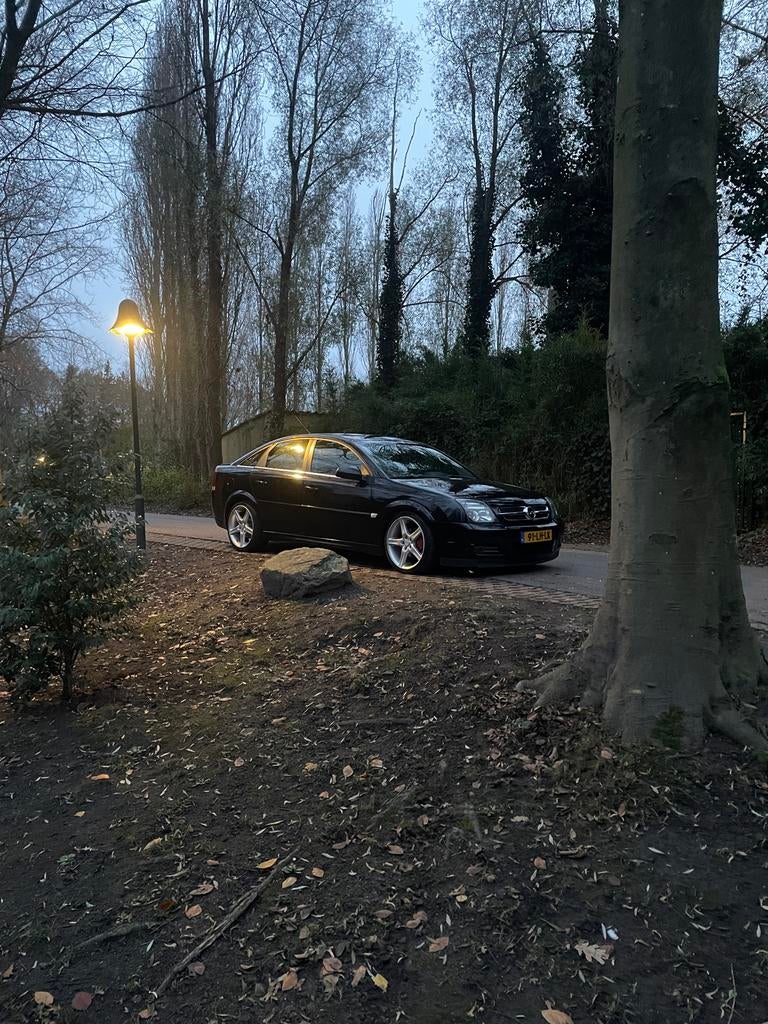 Opel Vectra c gts 2.2 16V 2003 Zwart, Ophalen, Gebruikt, Opel