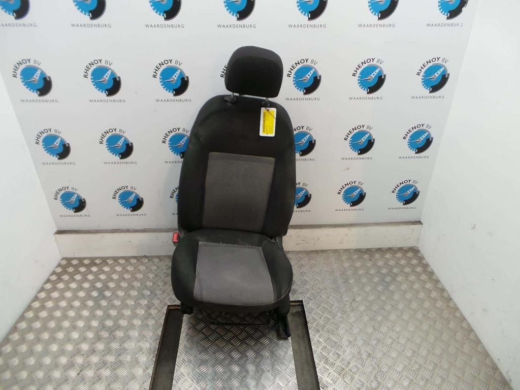 Linker stoel Doblo 2011, Auto-onderdelen, Interieur en Bekleding, Fiat, Gebruikt, Ophalen of Verzenden