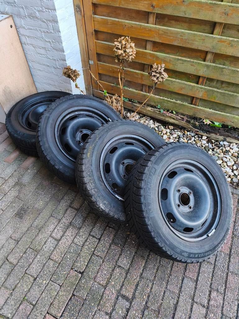 Michelin Winterbanden met Velg 185/65R15, Ophalen, Gebruikt