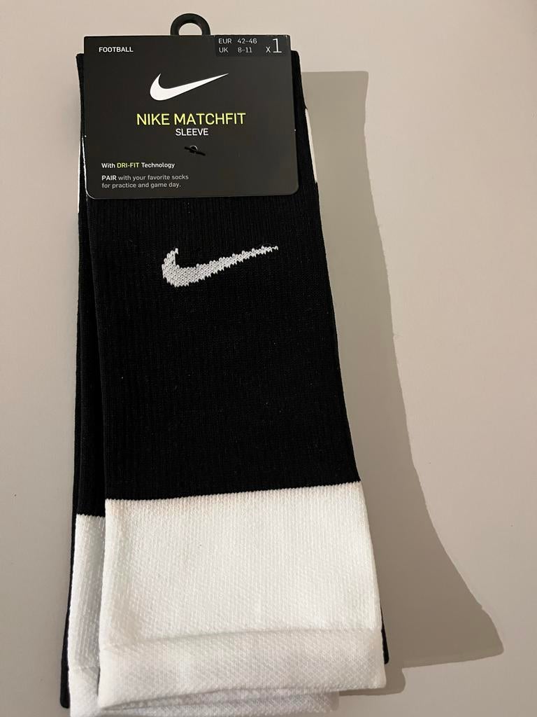 Nike Matchfit Voetbalsokken sleeve - Maat 42-46, Kleding | Heren, Sokken en Kousen, Ophalen of Verzenden, Nieuw, Maat 43 t/m 46