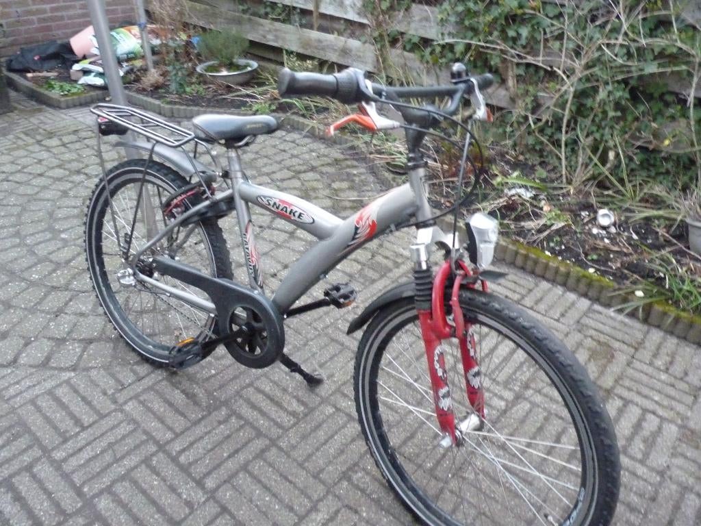 NETTE 24 INCH BATAVUS SNAKE €85,00, Fietsen en Brommers, Fietsen | Jongens, Ophalen, 24 inch, Versnellingen, Batavus