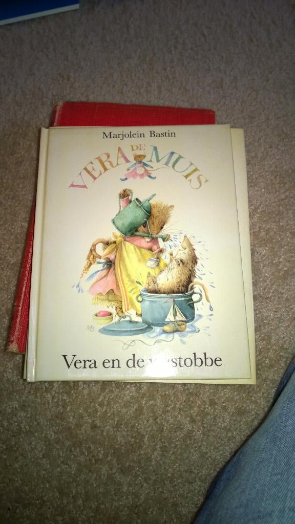 Boek - 526 - Vera de muis - Marjolein Bastin, Ophalen of Verzenden, Zo goed als nieuw, Kind en Jeugd