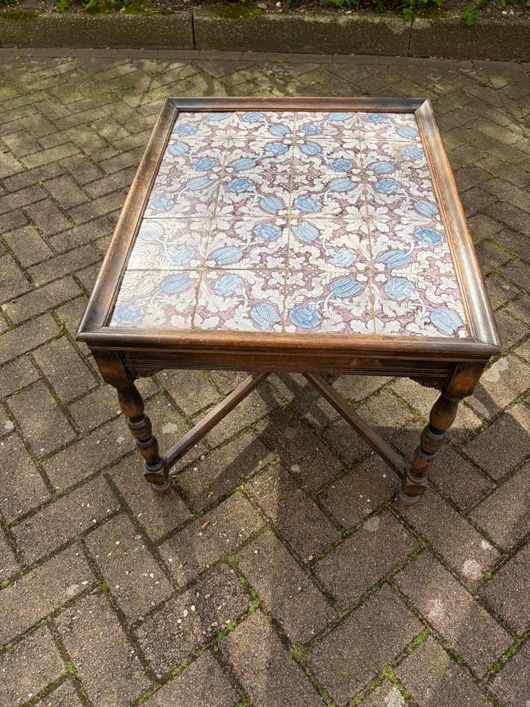 Bijzettafel met tegels, Antiek en Kunst, Antiek | Meubels | Tafels, Ophalen