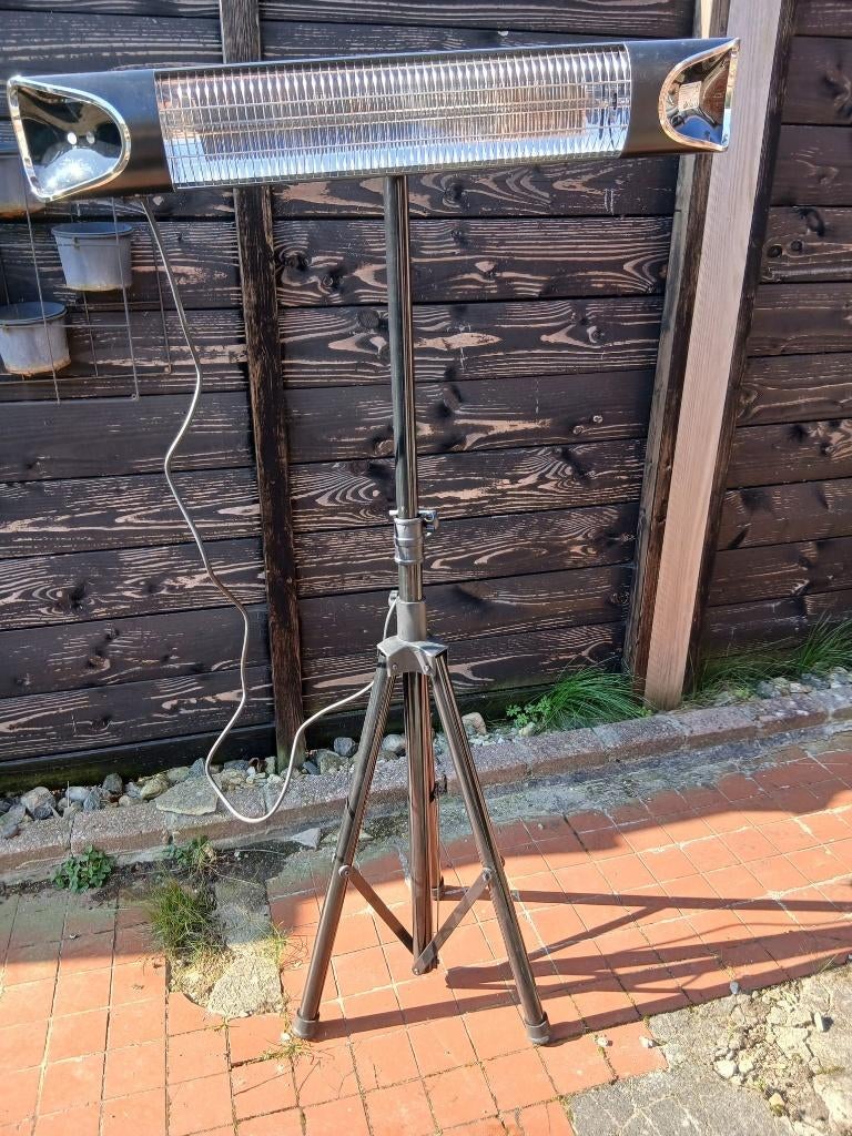 terras kachel   Livington Instant Heater, Ophalen, Zo goed als nieuw