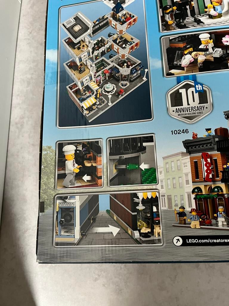 Lego Creator Expert Assembly Square 10255, Ophalen of Verzenden, Nieuw, Complete set, Lego