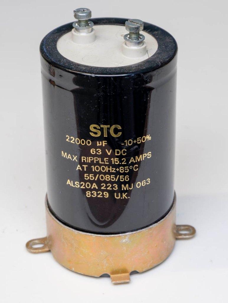 STC Elko 22000 uF 63V 4 stuks (Elektrolytische Condensator), Ophalen of Verzenden, Gebruikt