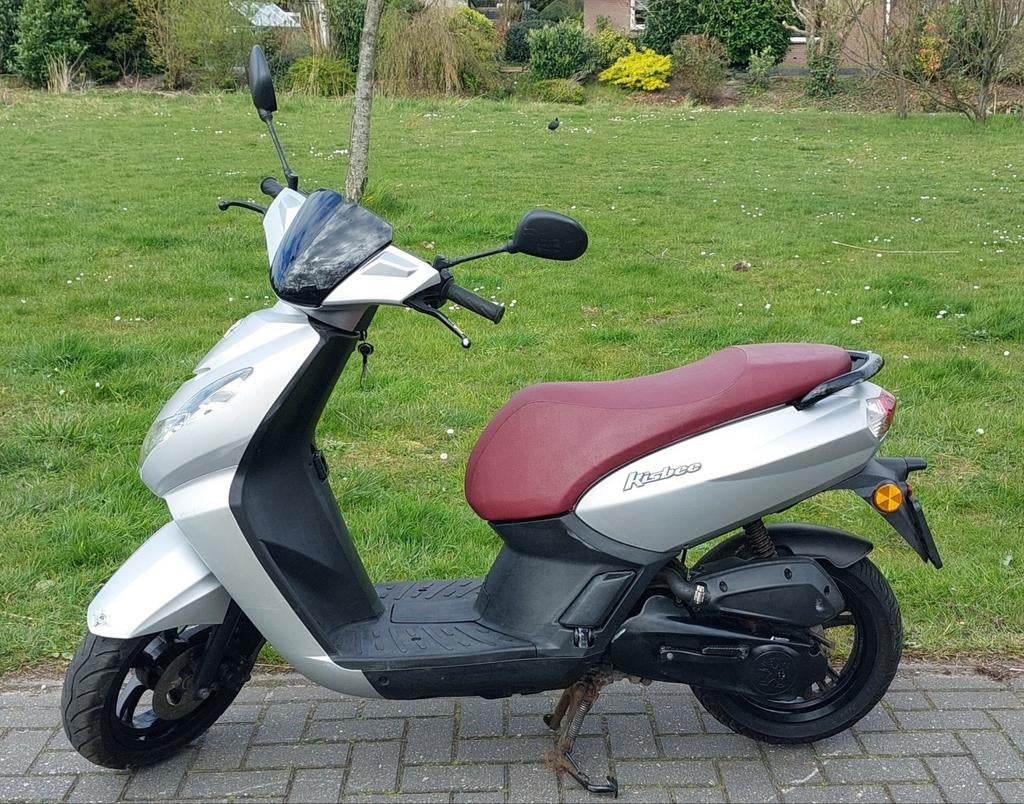 Nette Peugeot Kisbee - 2018, Ophalen, Zo goed als nieuw, Benzine, Peugeot