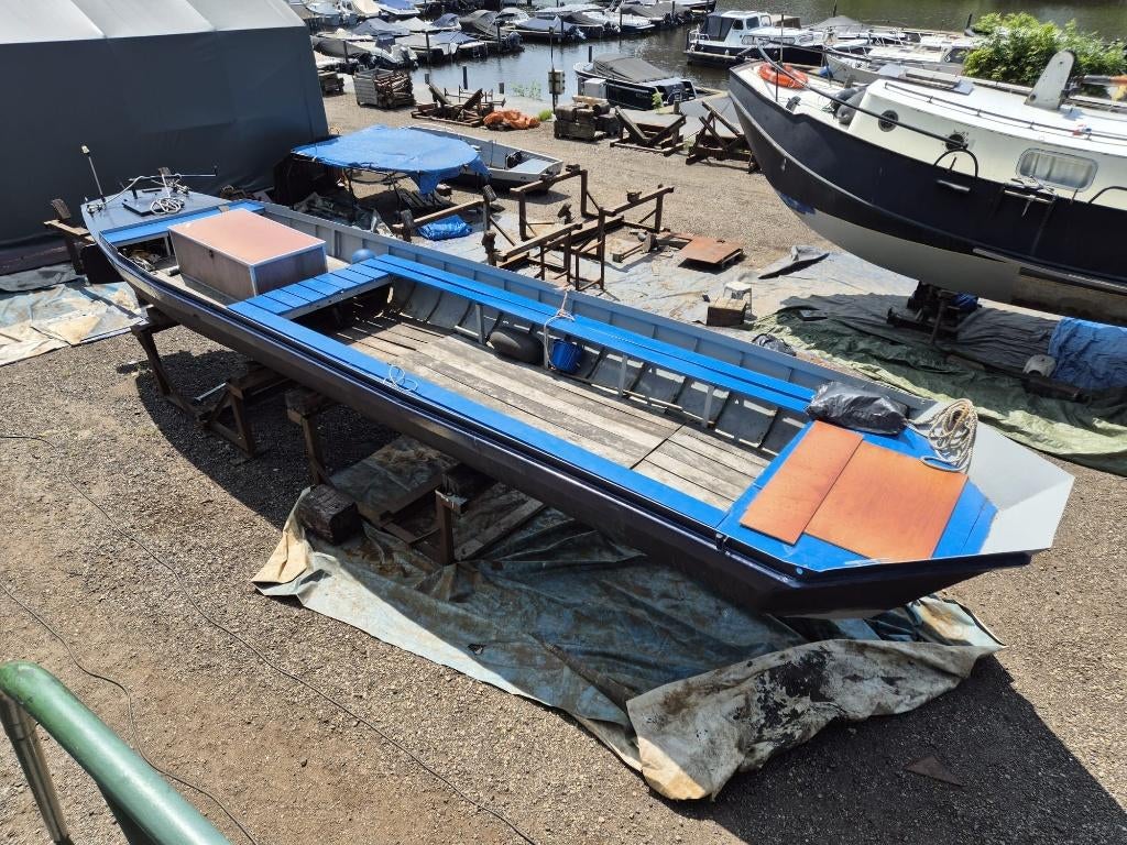 Ruime open platbodem sloep/praam Volvo 2003 dieselmotor, Ophalen, 10 tot 30 pk, Gebruikt, Staal