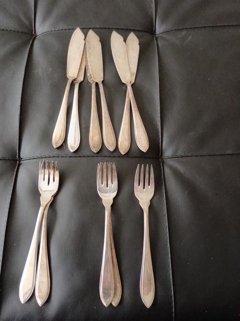 Sola 100 visbestek puntfilet, Antiek en Kunst, Antiek | Bestek, Ophalen of Verzenden