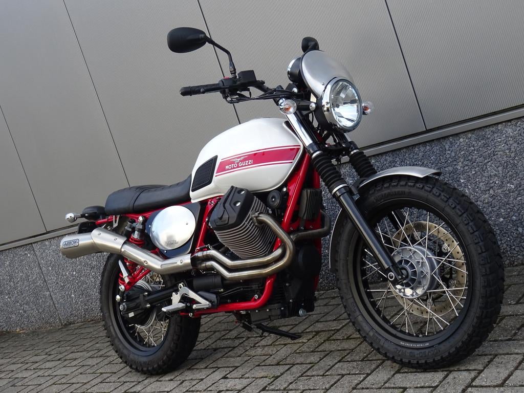 Moto Guzzi V 7 II STORNELLO (bj 2016) - foto 2