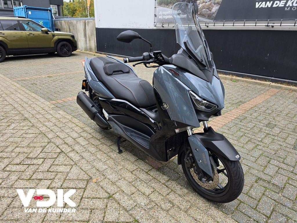 YAMAHA X MAX 300 TECH MAX (bj 2022) - foto 2