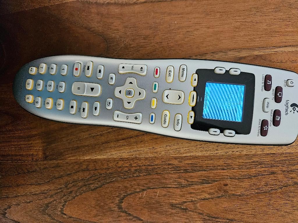 Logitech Harmony 600 afstandsbediening, Ophalen, Zo goed als nieuw, Met display