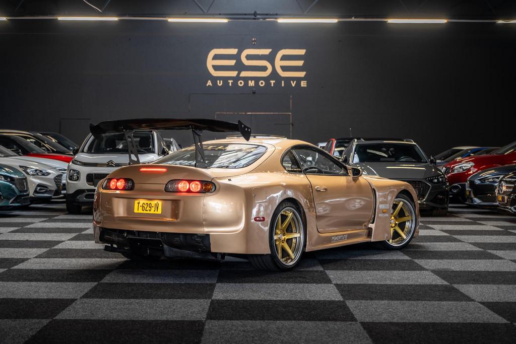 Top Secret Toyota Supra 3.0i Twin Turbo By Smokey Nagata, Auto's, Gebruikt, Overige kleuren, 4 stoelen, Supra