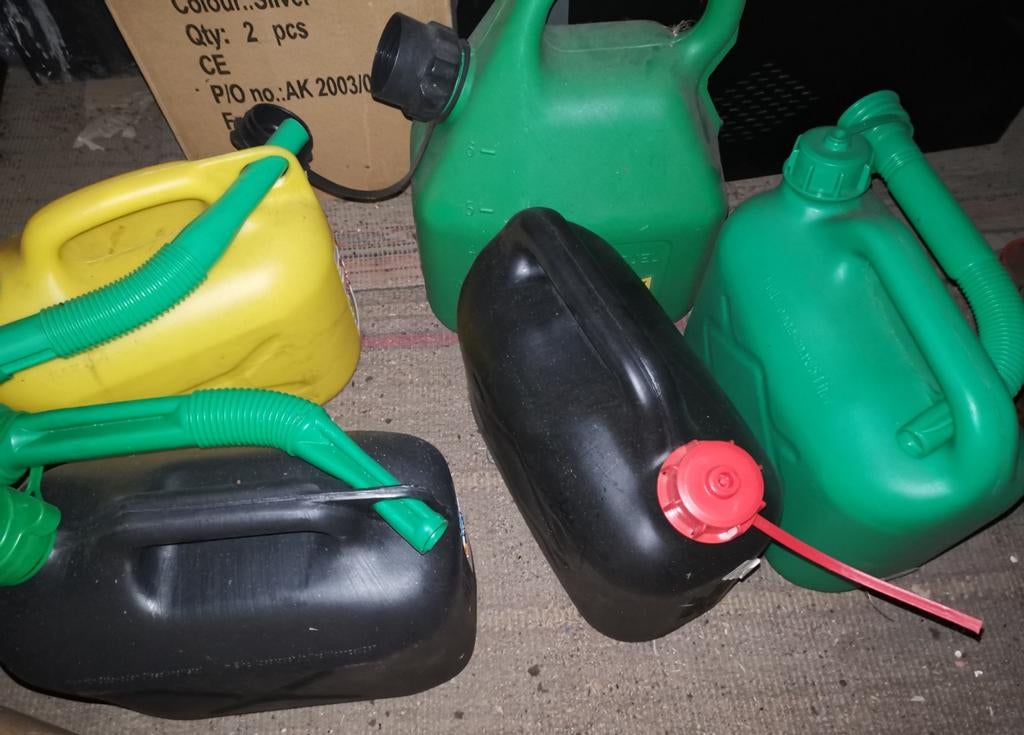 Benzine Jerrycan / Nieuw 💥  Aktie 5/7/10Ltr Div Kleuren, Overige automerken, Nieuw, Ophalen of Verzenden, Nvt