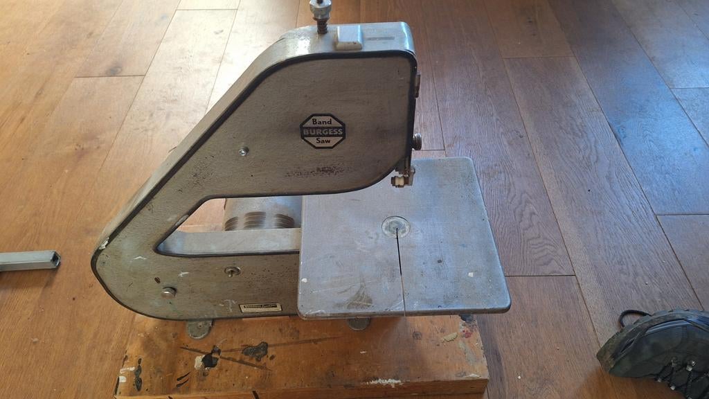 Lintzaag Burgess plus drie nieuwe zagen erbij, Ophalen, Gebruikt, 30 tot 70 mm, Lintzaag