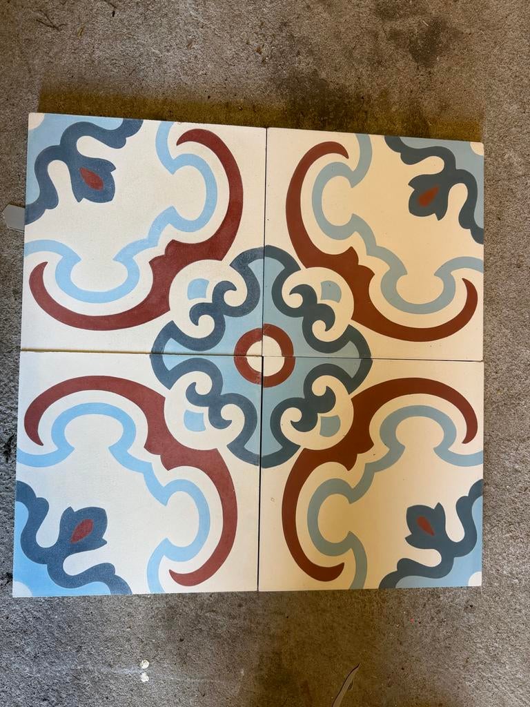 Portugese cementtegels - 30 rood, 30 gekleurd (20x20cm), Overige materialen, Nieuw, Ophalen of Verzenden, 20 tot 40 cm