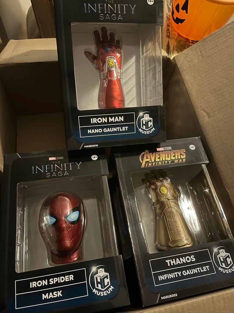 Avengers Bustes: Iron Man, Spider-Man, Thanos, Ophalen of Verzenden, Nieuw