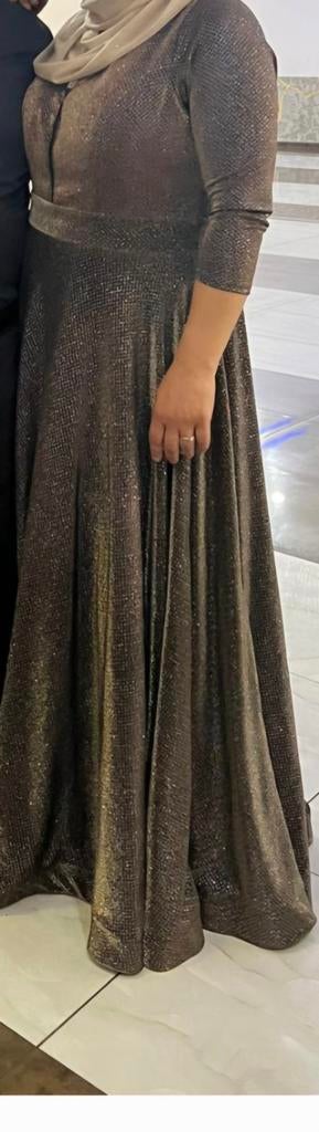 Elegante Zwart Gouden Galajurk, Zwart, Maat 42/44 (L), Ophalen of Verzenden, Zo goed als nieuw