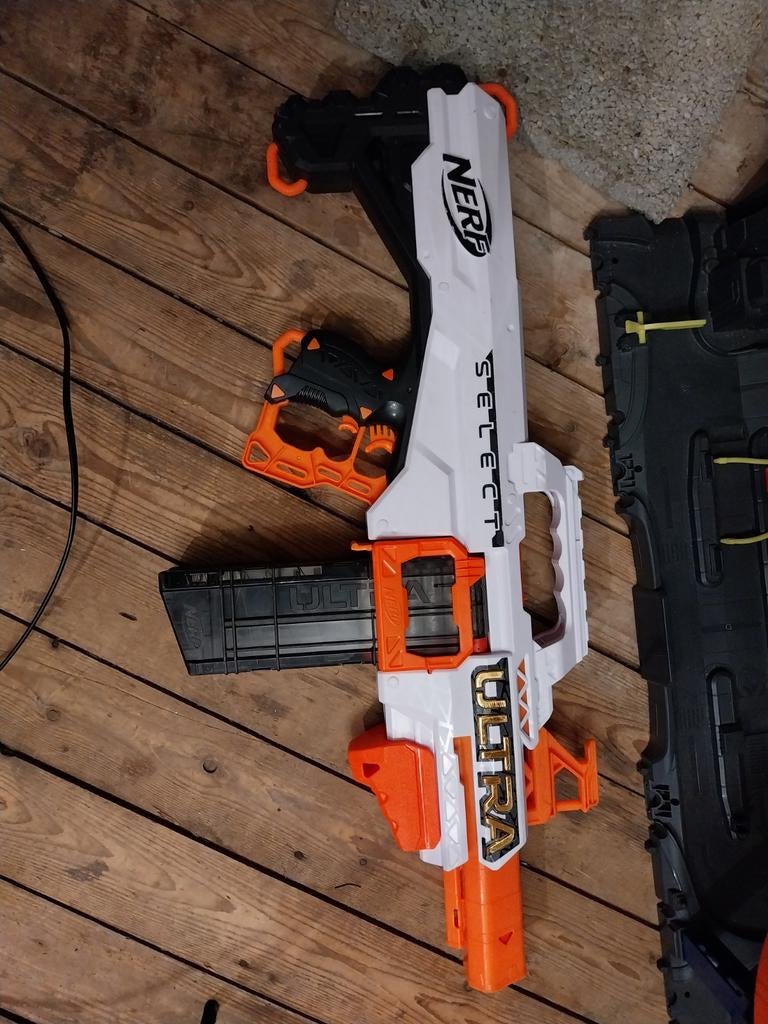 Nerf ultra, Ophalen