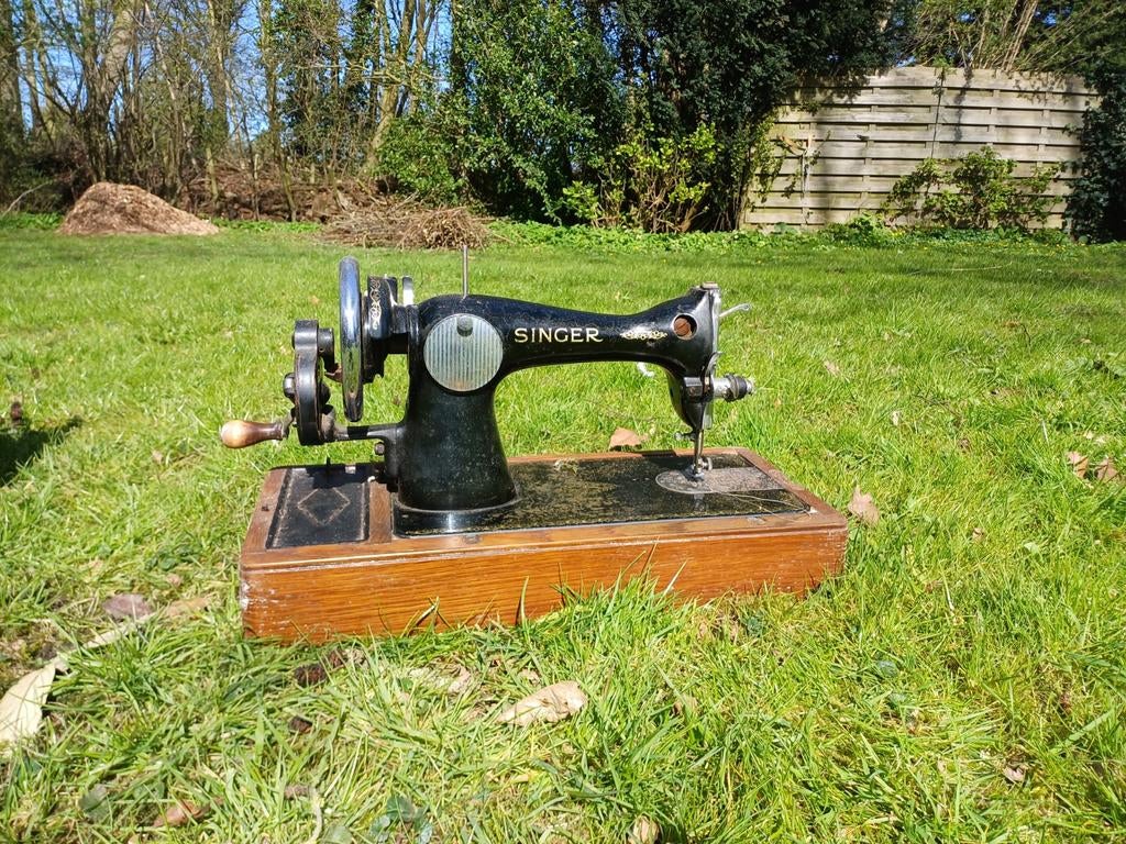 Singer naaimachine EK849275, Antiek en Kunst, Antiek | Naaimachines, Ophalen