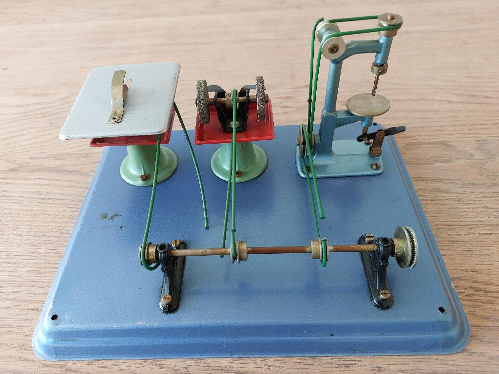 Wilesco M56 Werkplaats, Ophalen of Verzenden, Gebruikt, 1:32 tot 1:50