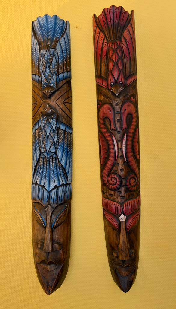 Afrikaanse hoofden (hout, muurkunst), Ophalen