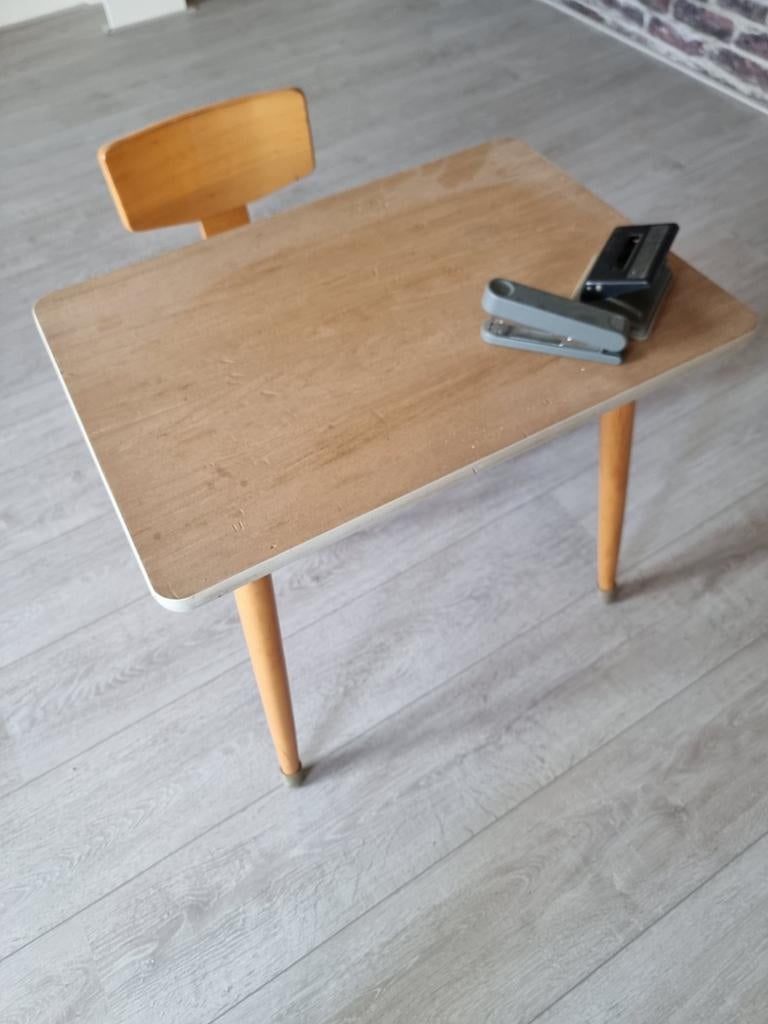 Kleuterschool tafeltje, Ophalen, Gebruikt, Tafel(s) en Stoel(en)