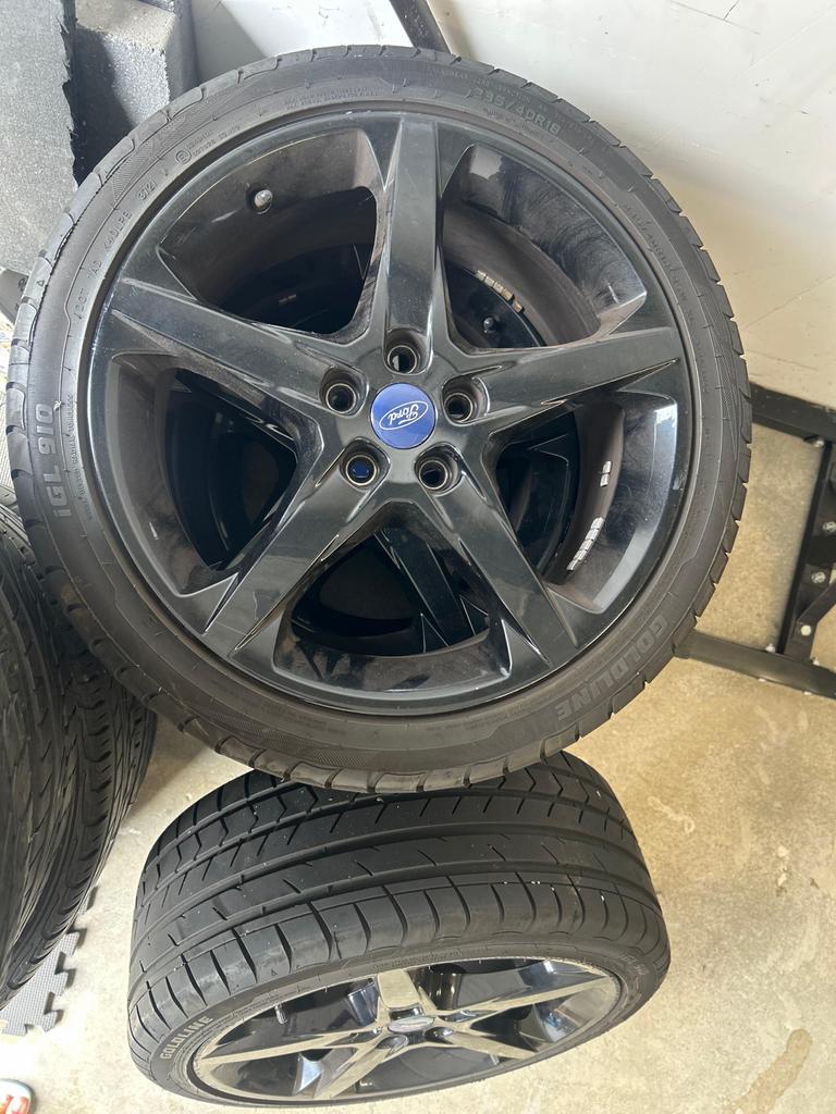 Velgen en banden voor Ford Focus 2016, 18 inch, Gebruikt, Banden en Velgen, Personenwagen