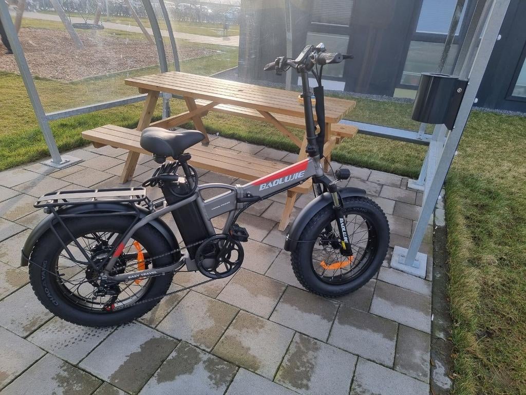 Opvouwbare elektrische fiets - Zeer goede staat, Ophalen of Verzenden, Zo goed als nieuw, Overige merken